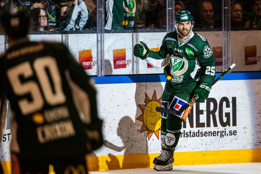 Färjestads Martin Johansson jublar