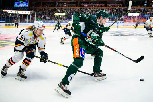 Djurgårdens Axel Jonsson Fjällby och Färjestads Johan