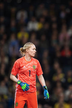 Goalkeeper Hedvig Lindahl of Sweden