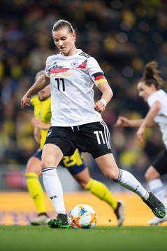 Alexandra Popp of Germany