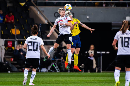 Alexandra Popp of Germany and Nilla Fischer of Sweden