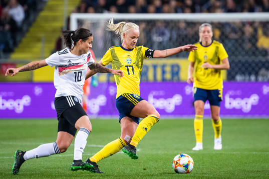 Caroline Seger of Sweden and Dzsenifer Marozsan