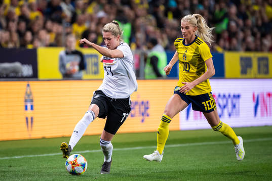 Verena Schweers of Germany Sofia Jakobsson of Sweden