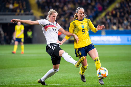 Kosovare Asllani of Sweden and Verena Schweers of Germany