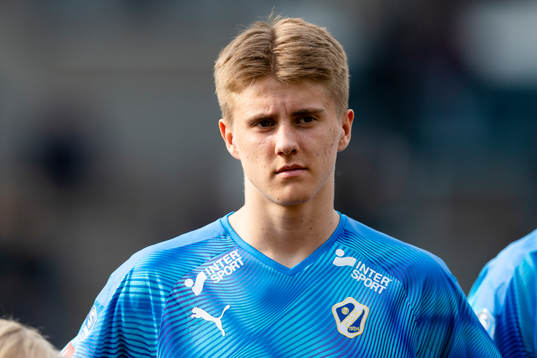Halmstads Erik Ahlstrand före fotbollsmatchen i Superettan