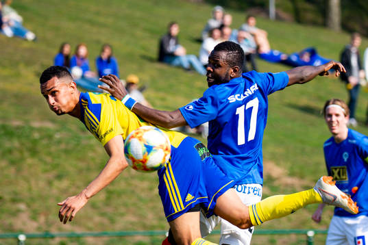 Bläddra bland fler bilder av Fotboll, Div 1 Södra, Eskilsminne - Åtvidaberg