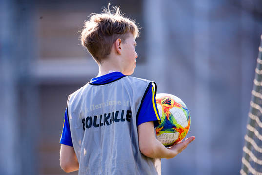En bollkalle i väst
