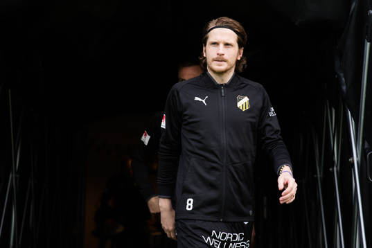Häckens Erik Friberg innan fotbollsmatchen i allsvenskan