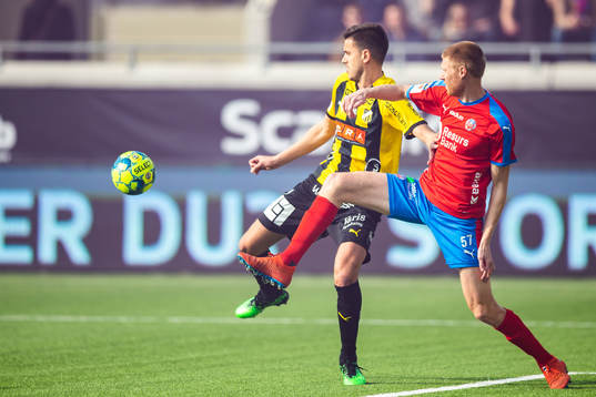 Häckens Alexander Jeremejeff och Helsingborgs Markus