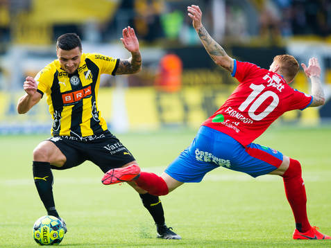 Häckens Ahmed Yasin och Helsingborgs Alexander Farnerud