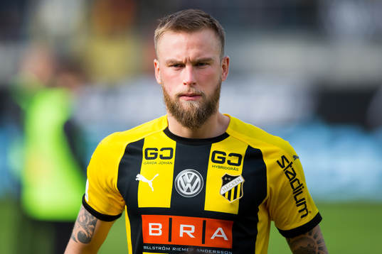 Häckens Alexander Faltsetas på line up innan