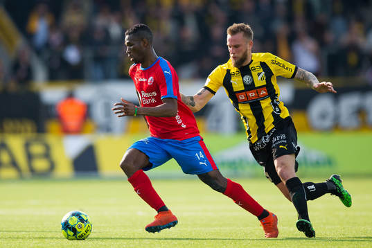 Helsingborgs Mohammed Abubakari och Häckens Alexander