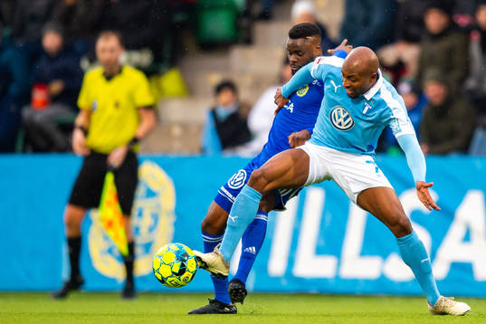Sundsvalls Maic Sema och Malmö FFs Fouad Bachirou
