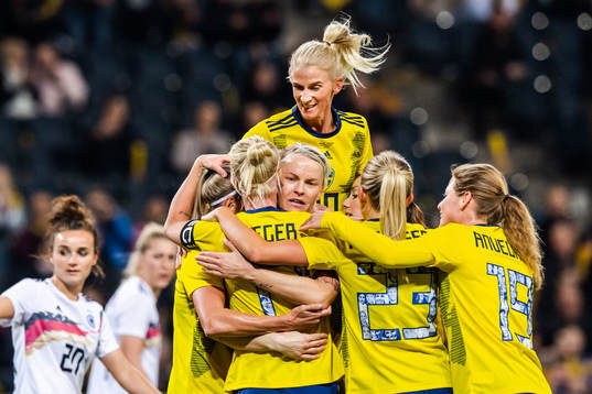 Caroline Seger, Jonna Andersson, Sofia Jakobsson, Elin