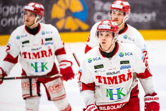 Timrås Johannes Kinnvall jublar