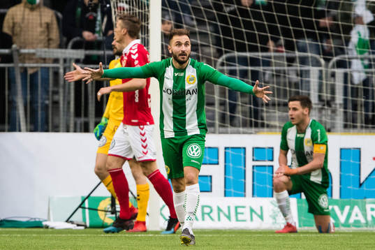 Hammarbys Muamer Tankovic reagerar