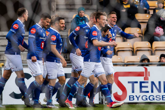 Eirik Valla Dønnem of Ranheim celebrates with teammates