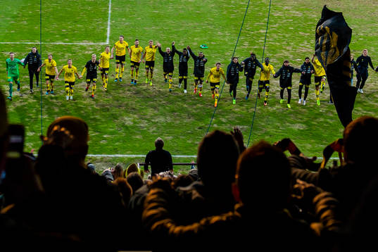Bläddra bland fler bilder av Football, Eliteserien, Lillestrøm - Ranheim 