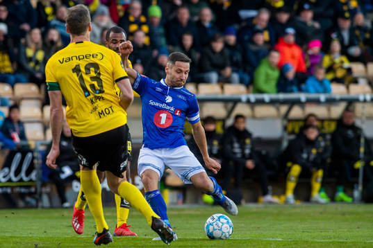 Frode Kippe of Lillestrøm and Mads Reginiussen of Ranheim