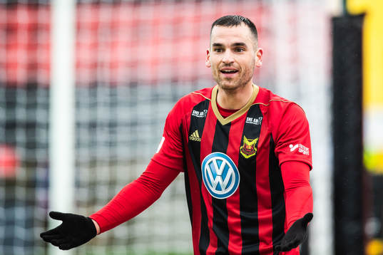 Östersunds Dino Islamovic reagerar