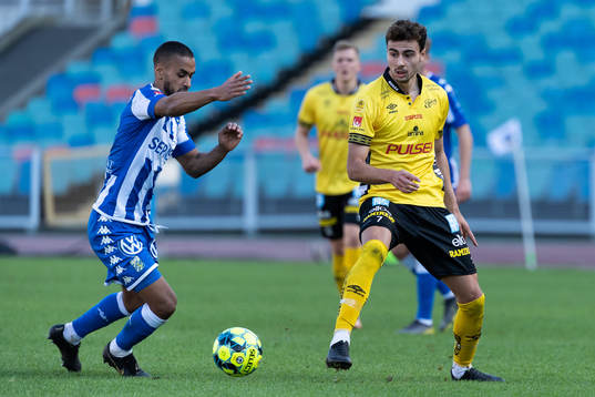 Elfsborgs Deniz Hümmet och IFK Göteborgs Junes Barny