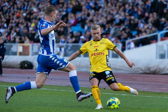 Elfsborgs Simon Strand och IFK Göteborgs Carl Starfelt