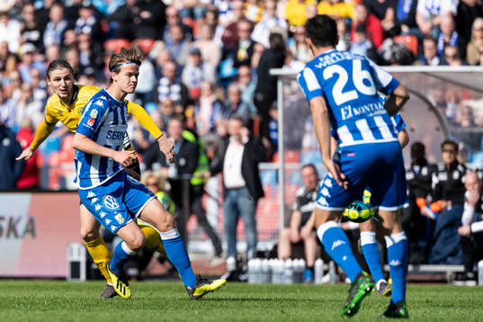 Elfsborgs Pawel Cibicki och IFK Göteborgs August Erlingmark