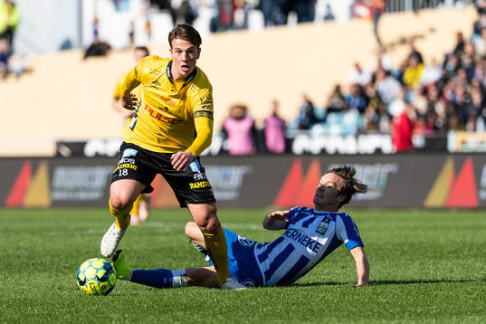 Elfsborgs Simon Olsson och IFK Göteborgs Patrik Karlsson