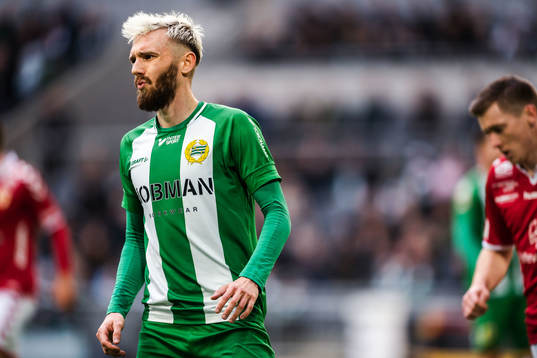 Hammarbys Simon Sandberg deppar