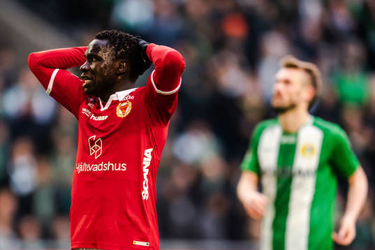 Kalmars Papa Alioune Diouf deppar