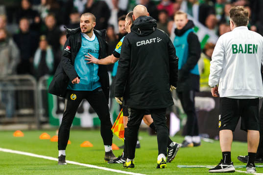 Hammarbys Vladimir Rodić reagerar