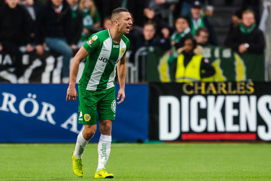 Hammarbys Nikola Djurdjic reagerar