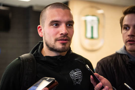 Hammarbys Vladimir Rodic blir intervjuad i