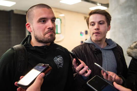 Hammarbys Vladimir Rodic blir intervjuad i