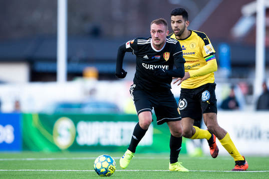 Syrianskas Samjl Suljevic och Frejs Pedro Ribeiro