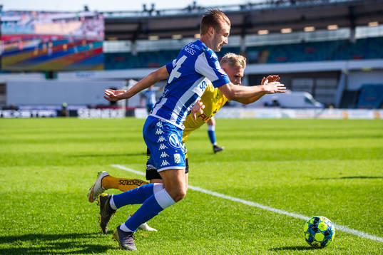IFK Göteborgs Benjamin Nygren och Elfsborgs Simon Strand