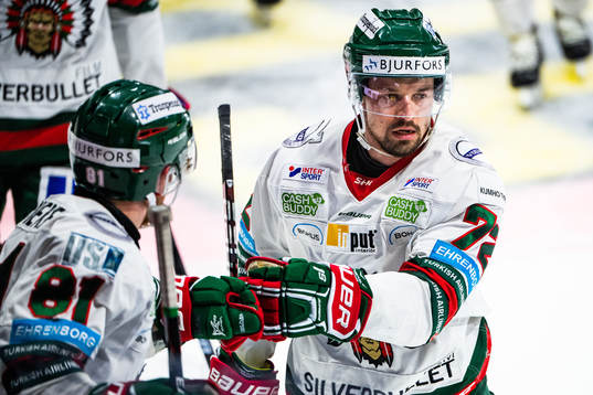 Frölundas Patrik Carlsson jublar