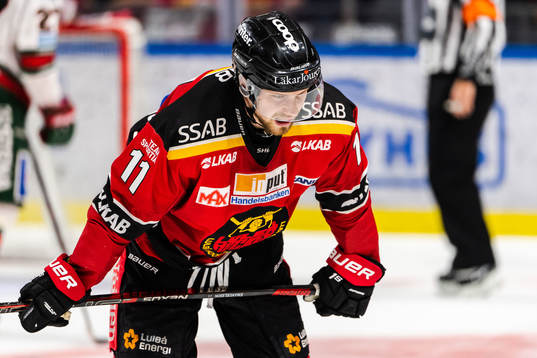 Luleås Petter Emanuelsson deppar