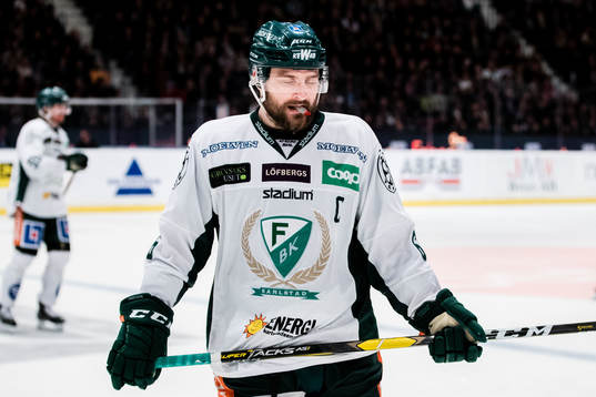 Färjestads Mikael Wikstrand deppar