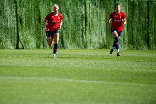 Maria Thorisdottir and Caroline Graham Hansen of Norway