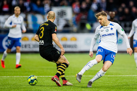 s Per Karlsson och IFK Norrköpings Christoffer Nyman