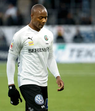 Örebros Carlos Strandberg deppar