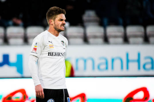 Örebros Johan Mårtensson deppar