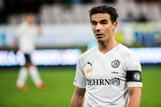 Örebros Nordin Gerzic deppar