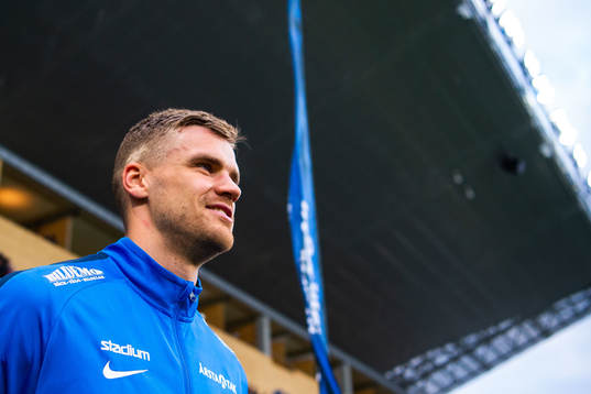 Sirius målvakt Lukas Jonsson gör entré