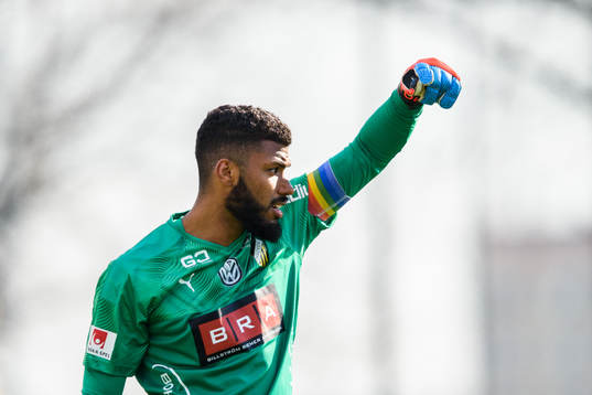 Häckens målvakt Jonathan Ursin Rasheed
