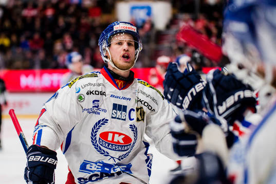 Oskarshamns Jonas Engström jublar