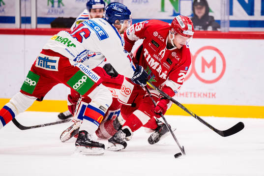Oskarshamns Arsi Piispanen och Timrås Morten Madsen