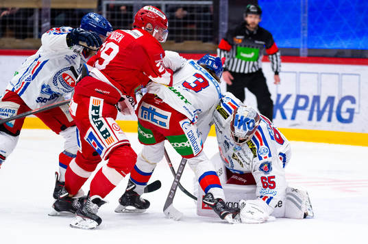 Timrås Ludvig Rensfeldt och Oskarshamns Lukas Pilö samt