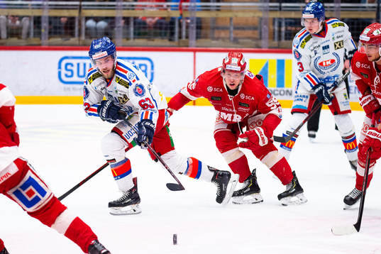 Oskarshamns Robin Söderqvist och Timrås Vilmos Gallo